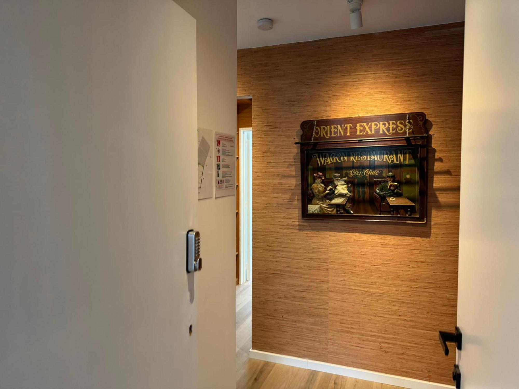 Loft With Big Terrace City Center Meir Антверпен Екстериор снимка
